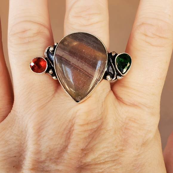 New Fluorite, Garnet and Green Quartz 925 Silver Ring. - Picture 3 of 15